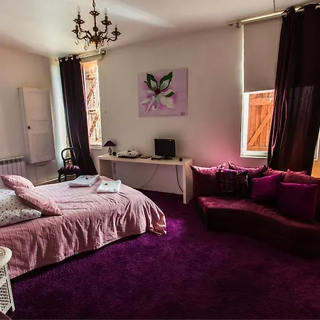 Chambres D'hotes Du Chateau De *