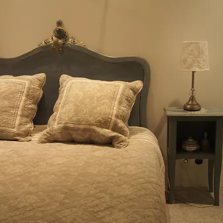 Chambres D'hotes Du Chateau De * Razengues
